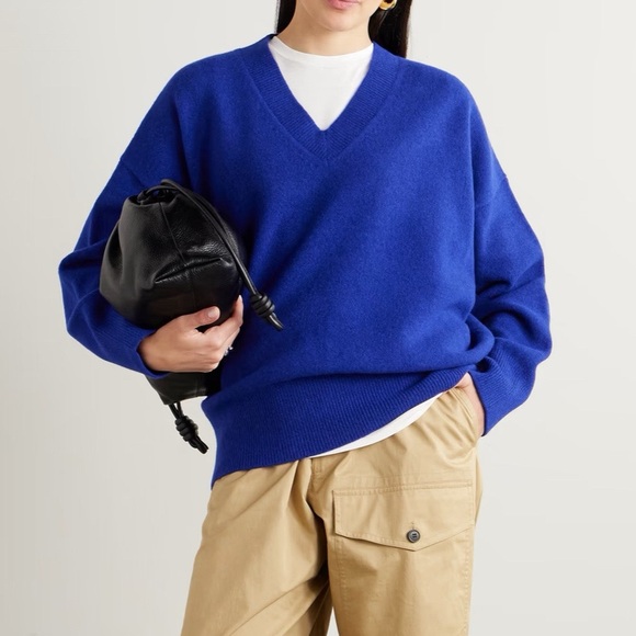 NWT Róhe Wool V-Neck - Picture 2 of 2